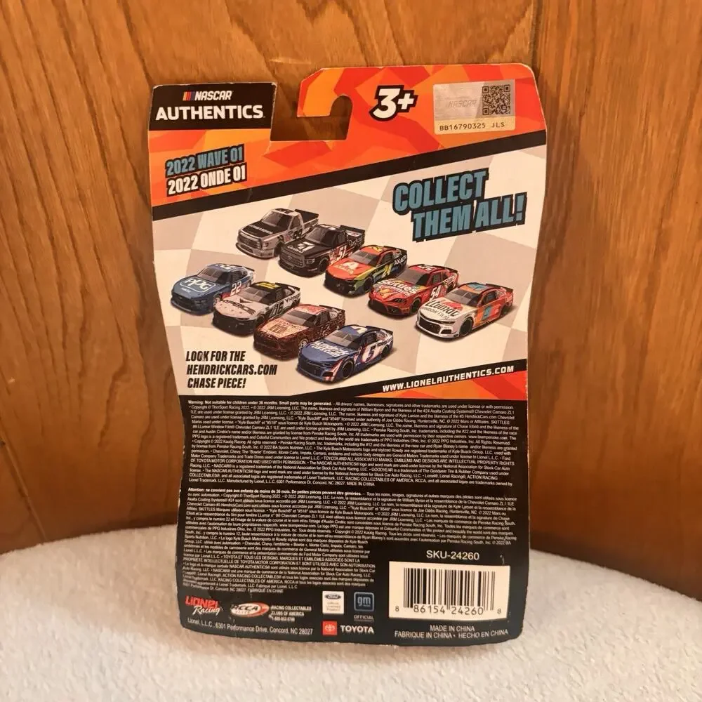 Chase Elliott #9 2022 NASCAR Authentics Wave 1 Llumar COTA Win 1:64 Diecast